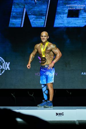 ЖЕЛЕЗНЫЙ ЧЕЛОВЕК MEN'S PHYSIQUE_